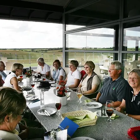 Apartament Volstrup Ferieboliger *